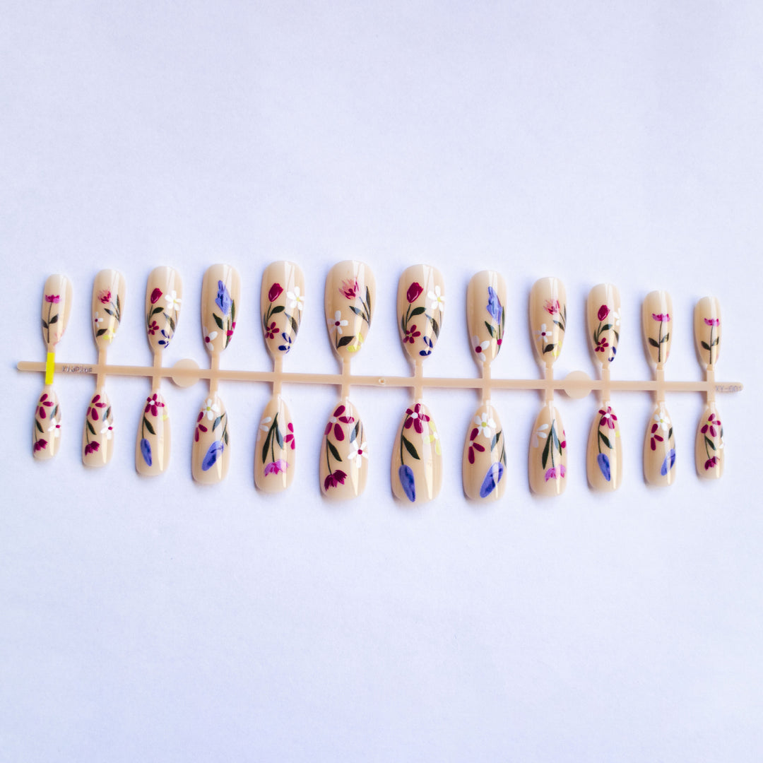 Florale Kunst Nageldekor Set