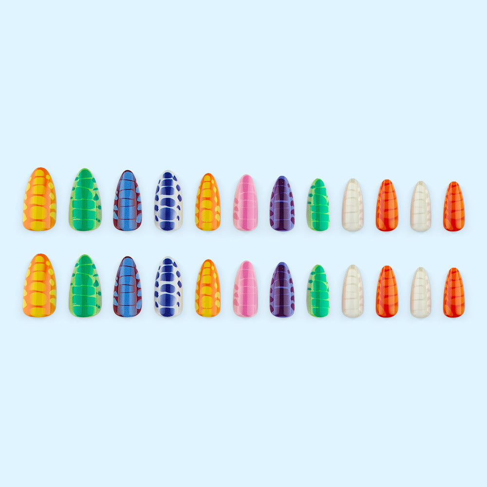 Nagelspitzen Karnz