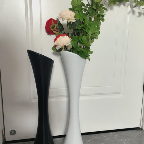 Zeitgenössische Skulpturvase Karnz