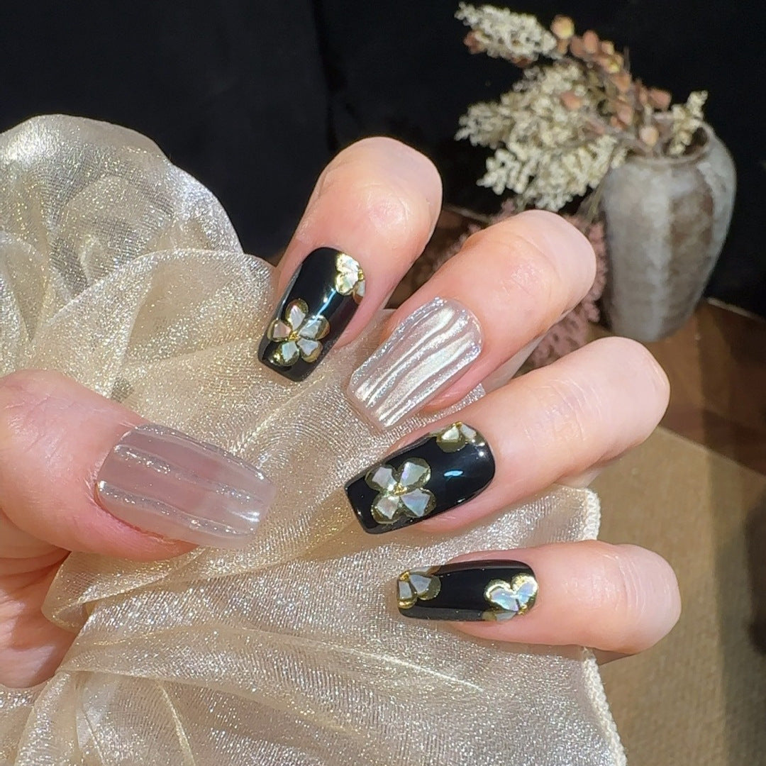 Blumenmuster Nagelkunstset Karnz