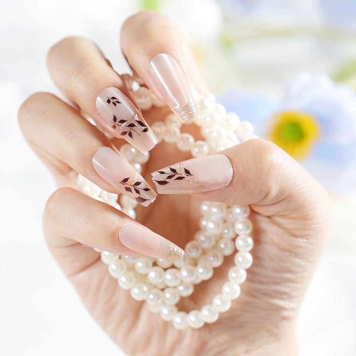 Artistic Nail Design Karnz