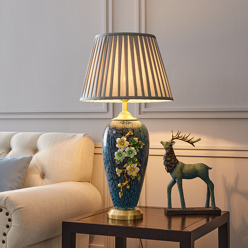 Verschnörkelte Blumentischlampe