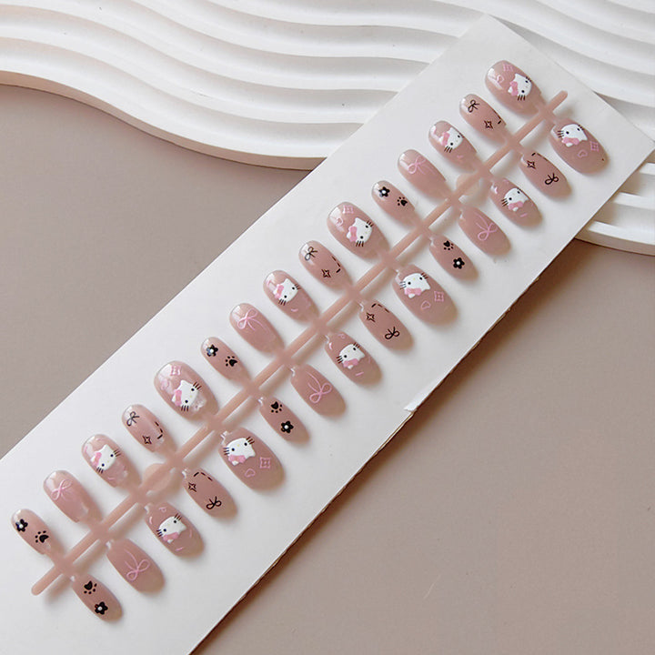 Kawaii Kunstfingernägel Im Verspielten Design Karnz