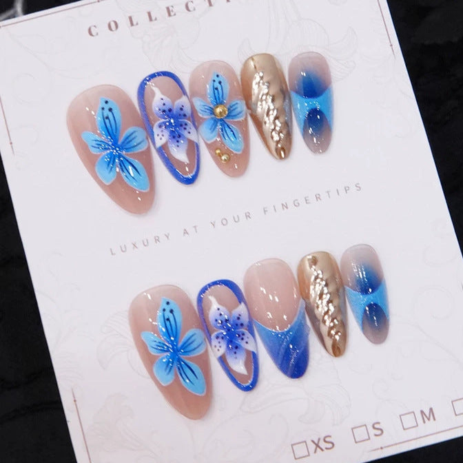 Künstlerisches Floral Press-On Nail Set
