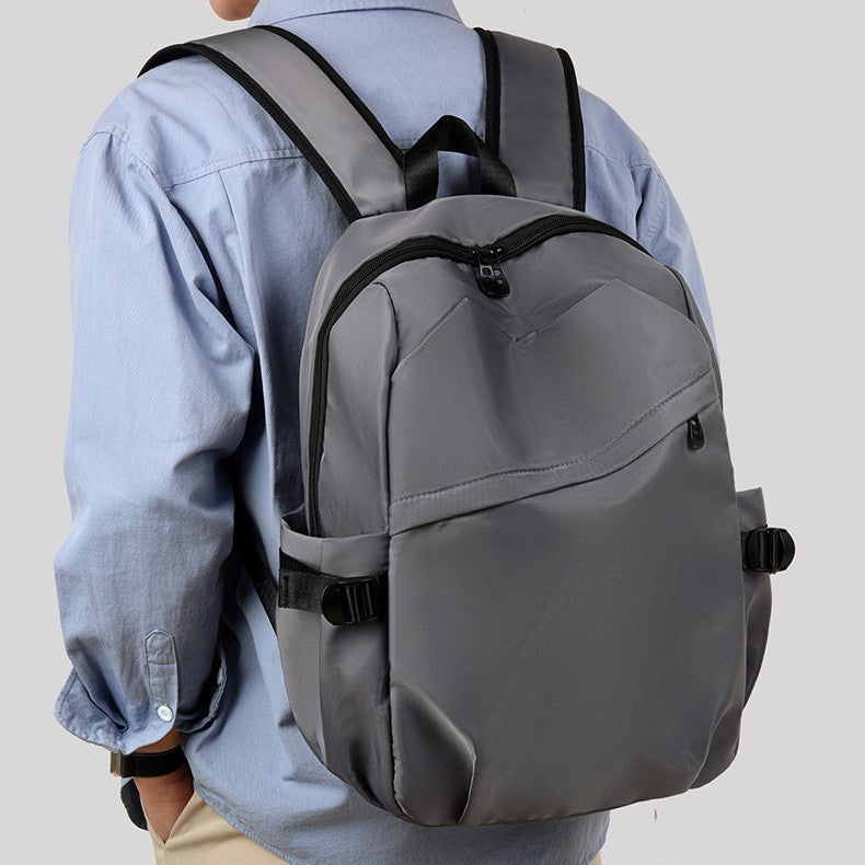 Vielseitiger Reiserrucksack Karnz