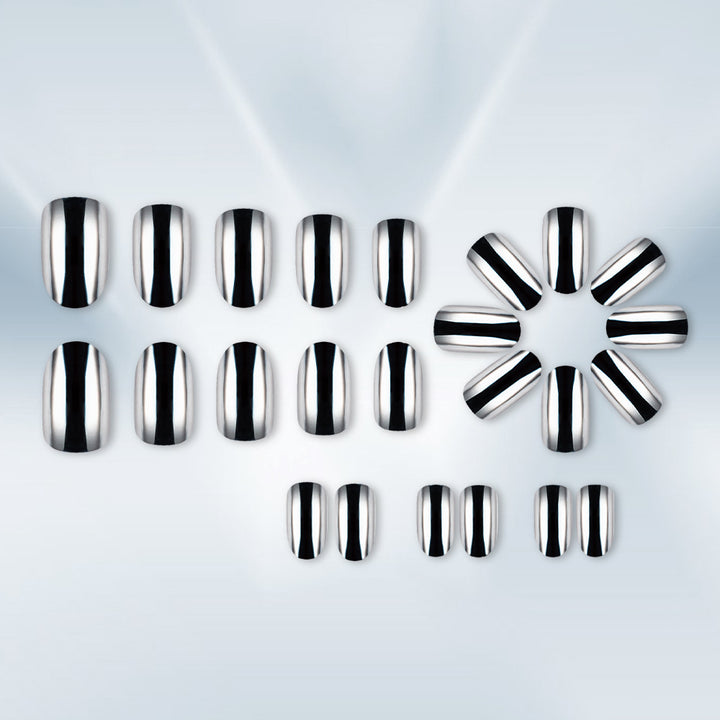 Metallic Finish Nail Art Karnz