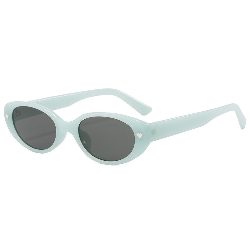 Chic Herz-geschmückte Katzenaugen-Sonnenbrille Karnz