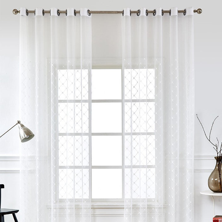 Transparenter Gardinenvorhang aus feinem Voile mit geometrischer Stickerei Karnz