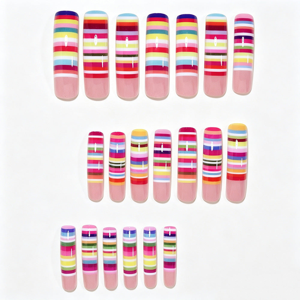 Bunte gestreifte Nagelkunst Tipps Karnz