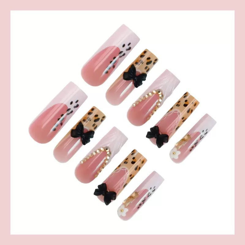 Luxe Nageldesign Verlängerungen Karnz