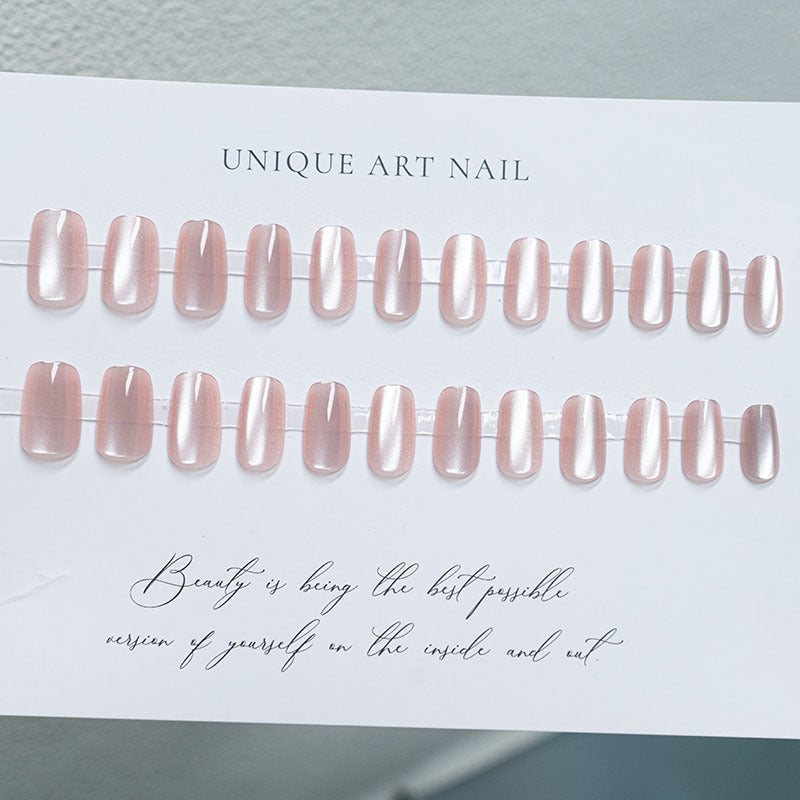 Elegantes Glänzendes Press-On Nagelset
