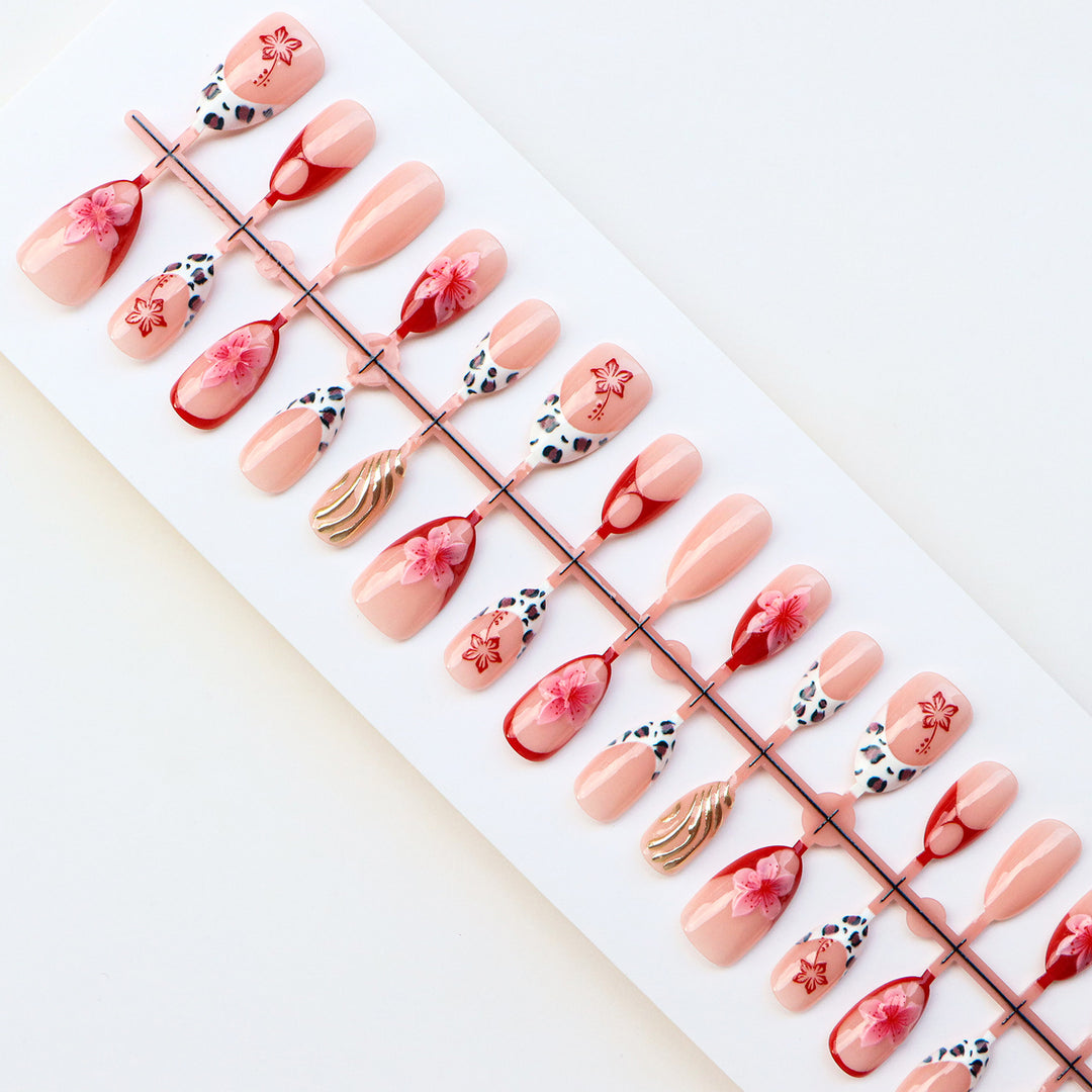 Dekoratives Floral-Nagelkunst-Set