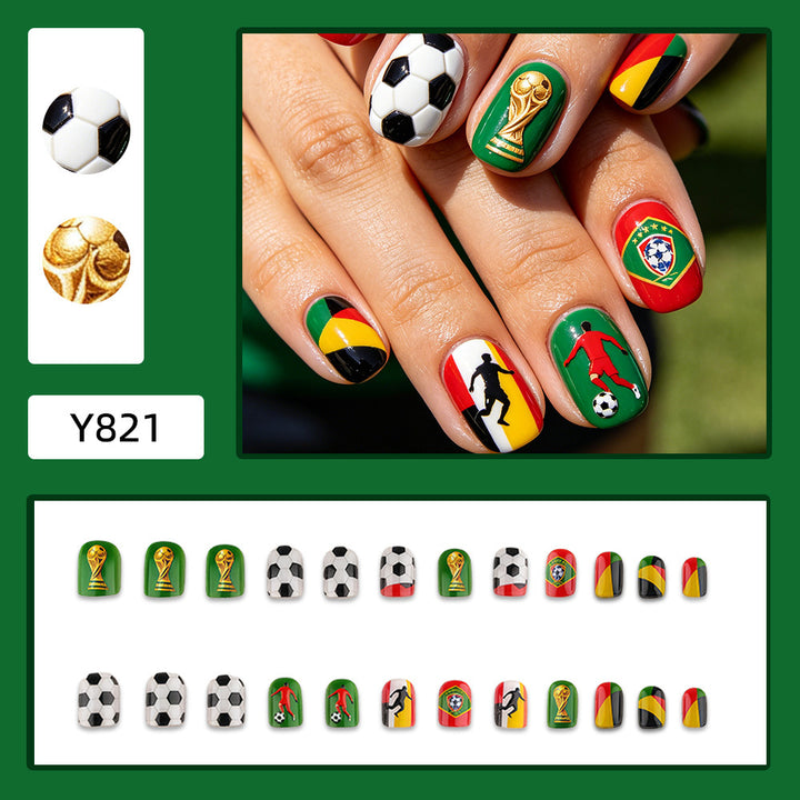 Kunstnägel Im Kreativen Fußball-Motiv Karnz