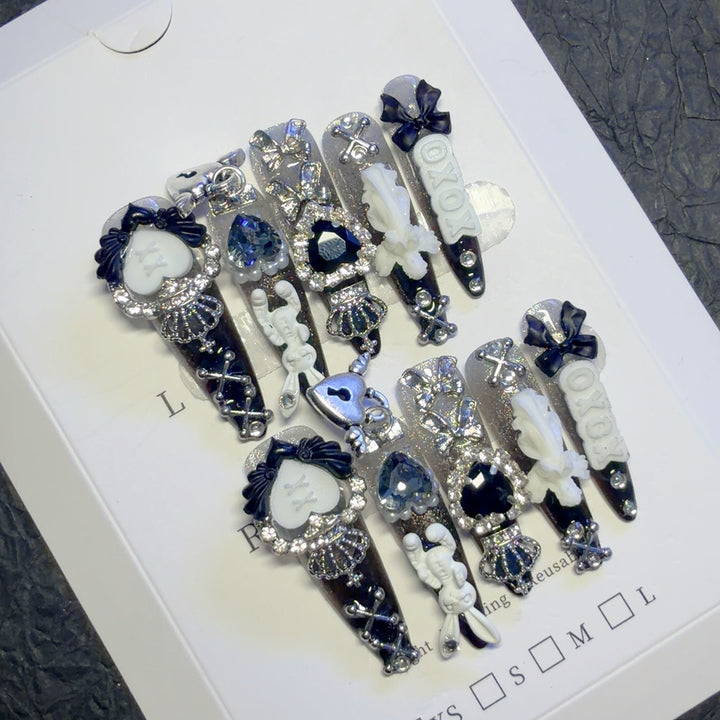 Dekorative 3D Nagelkunst Clips