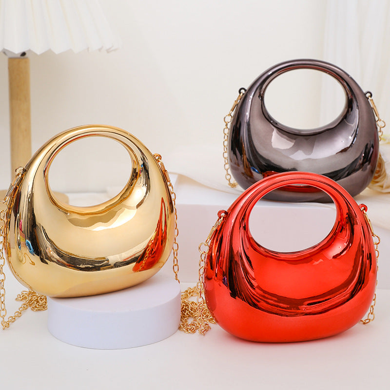 Damen Stilvolle Handtasche mit elegantem geschwungenen Design Karnz