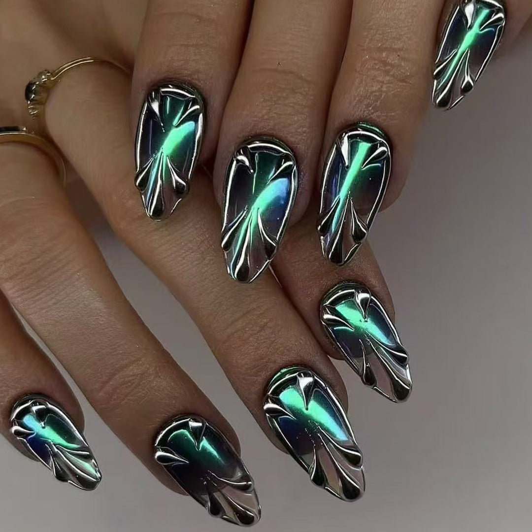 Thematic Artisan Press-On Nail Set Karnz