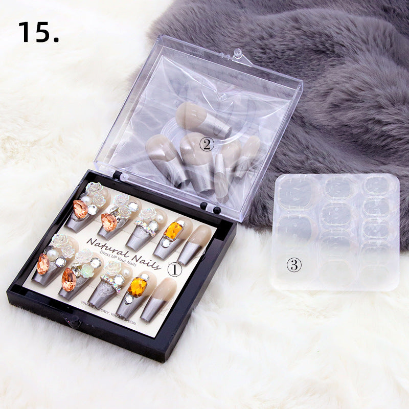 Elegantes vorgefertigtes Drucknagel-Set Karnz