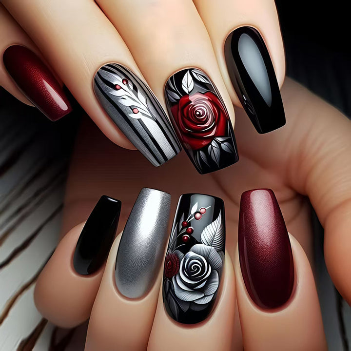 Elegante Kunstnägel mit Edlem Rosen-Design Karnz