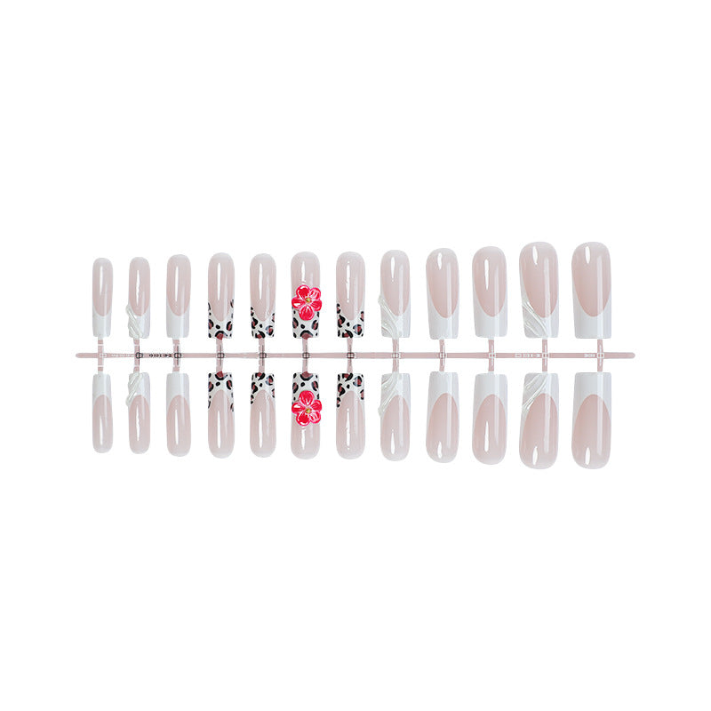 Künstlerisches Press-On-Nagelset mit floralen und abstrakten Designs Karnz