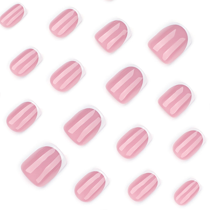 Klassische French-Tip Nagelkunst Karnz