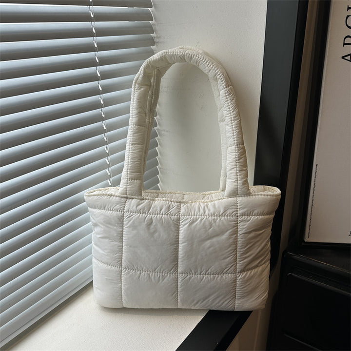 Stylische gepolsterte Handtasche