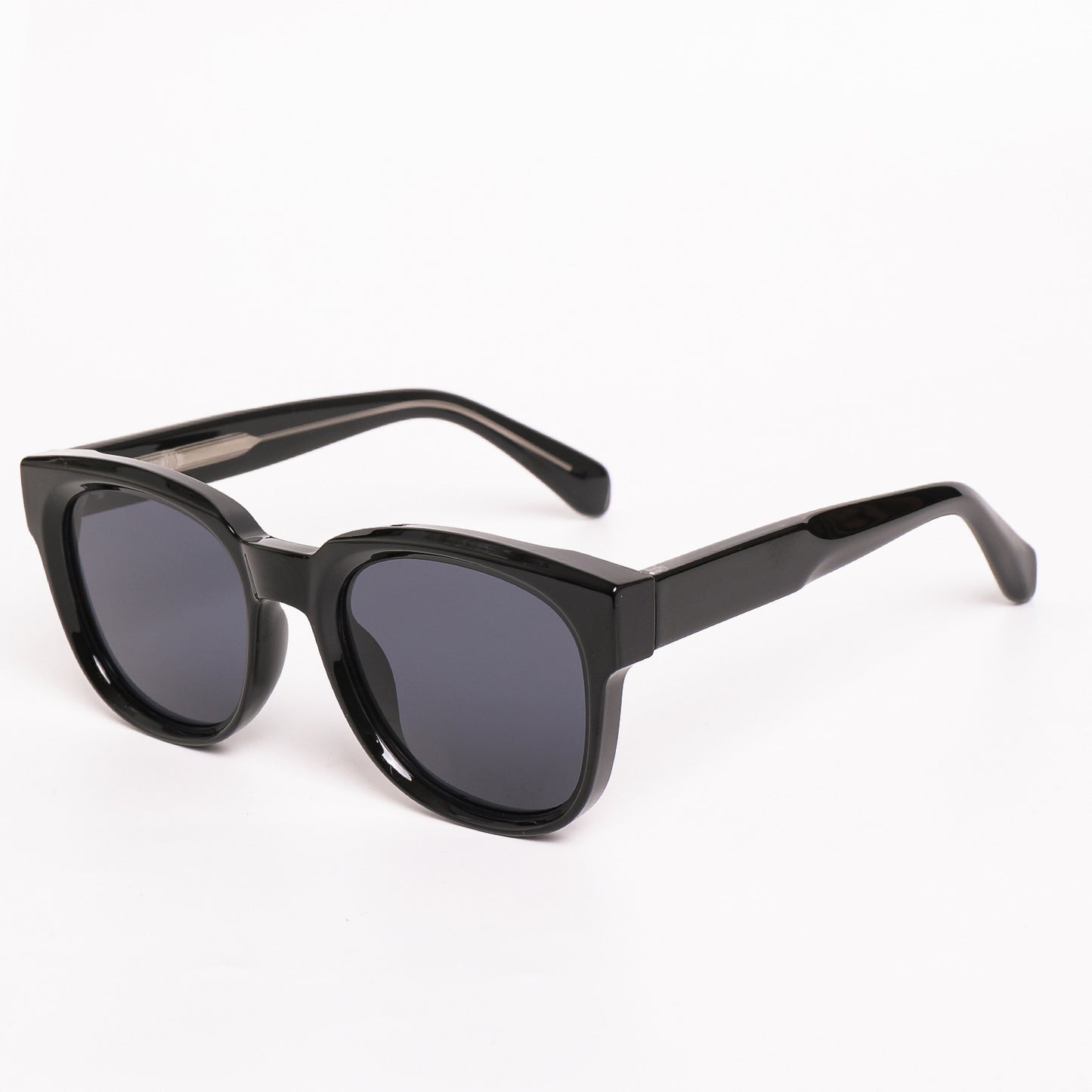 Damen modische Sonnenbrille im eleganten Quadrat-Design mit UV-Schutz Karnz