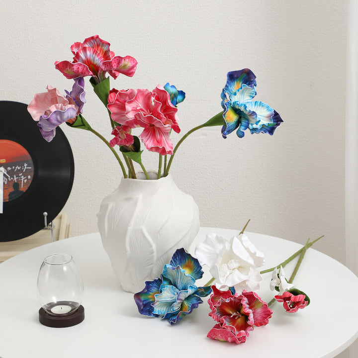 Dekorative Kunstblumen Karnz