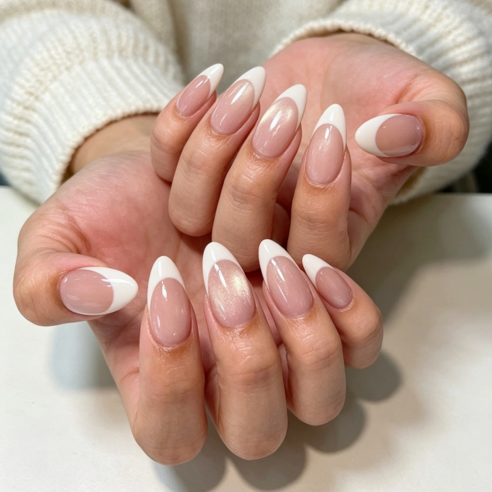 Elegante Stiletto Press-On Nägel Karnz