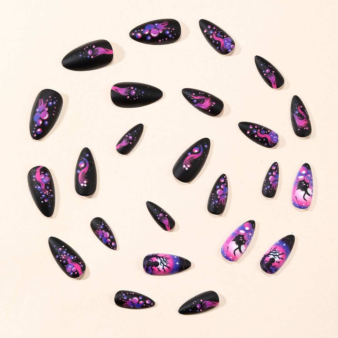 Fantasy-inspirierten Stiletto-Nagelart-Erweiterungen Karnz