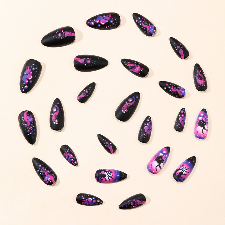 Fantasy-inspirierten Stiletto-Nagelart-Erweiterungen Karnz