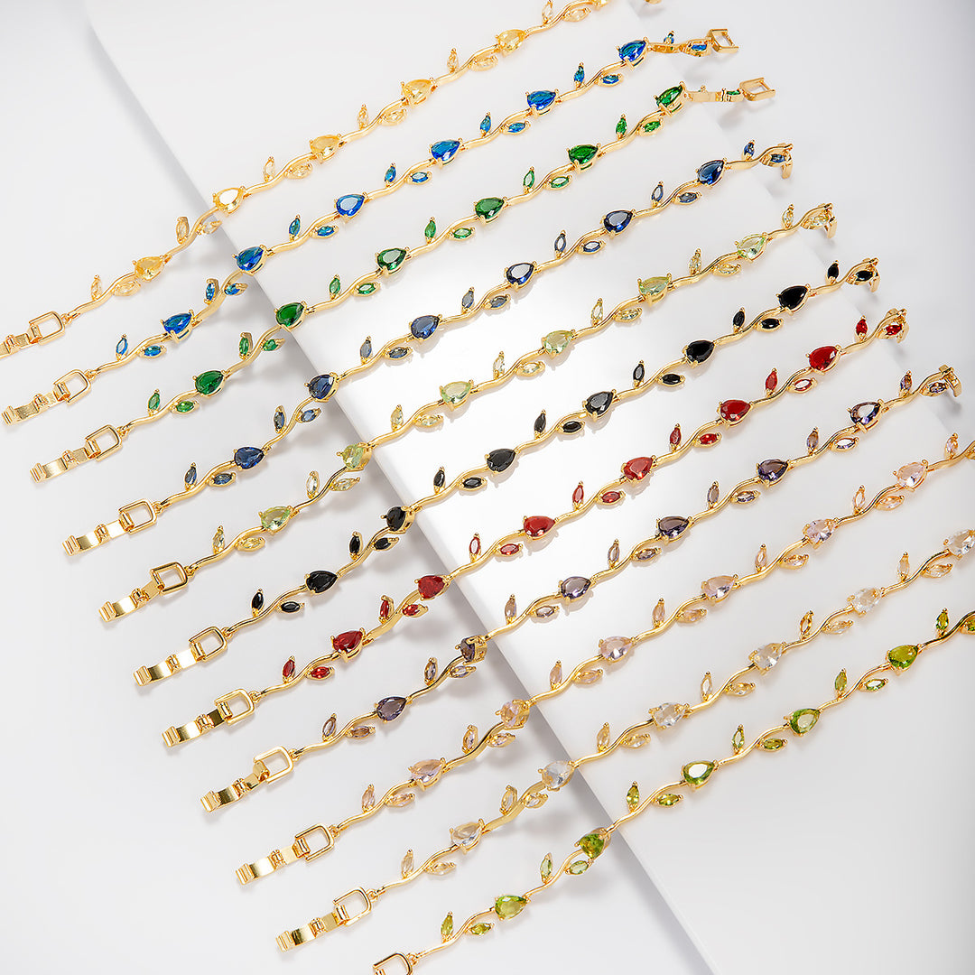 Elegante florale Design-Aussage-Armband Karnz