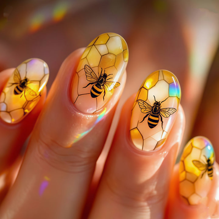 Künstlerisches Bienen-Themen Press-On Nagelkunst Set Karnz