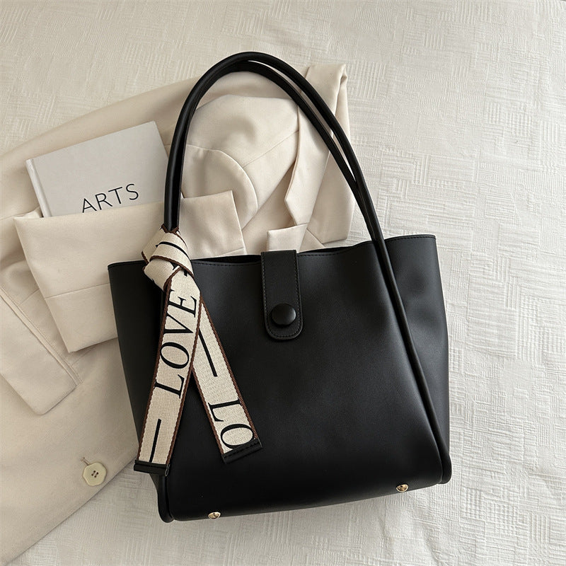Minimalistische Kunstleder Tasche
