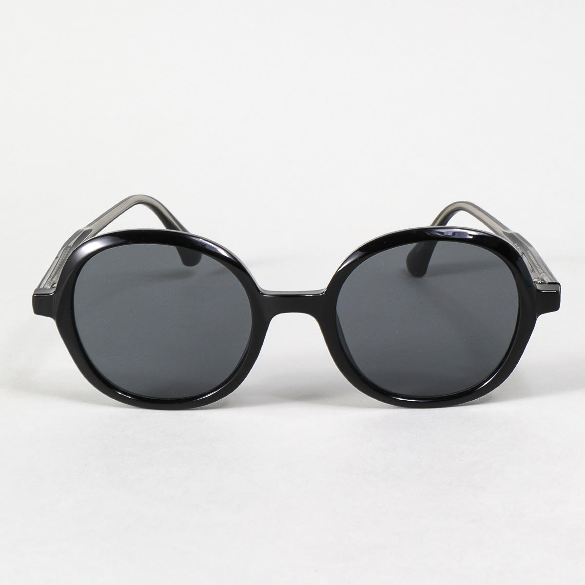 Damen modische Sonnenbrille mit robustem und stylischem Rahmen Karnz