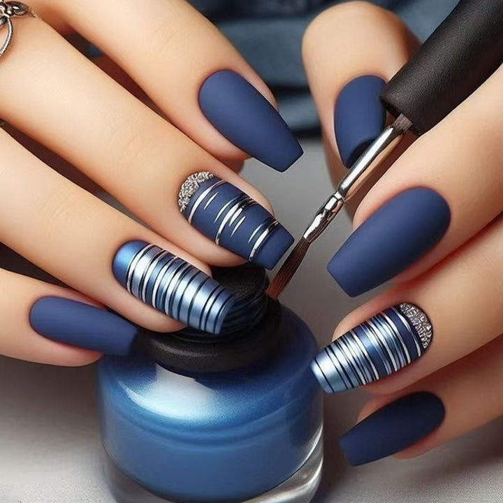 Künstlerisches Nagelschmuck-Set Karnz