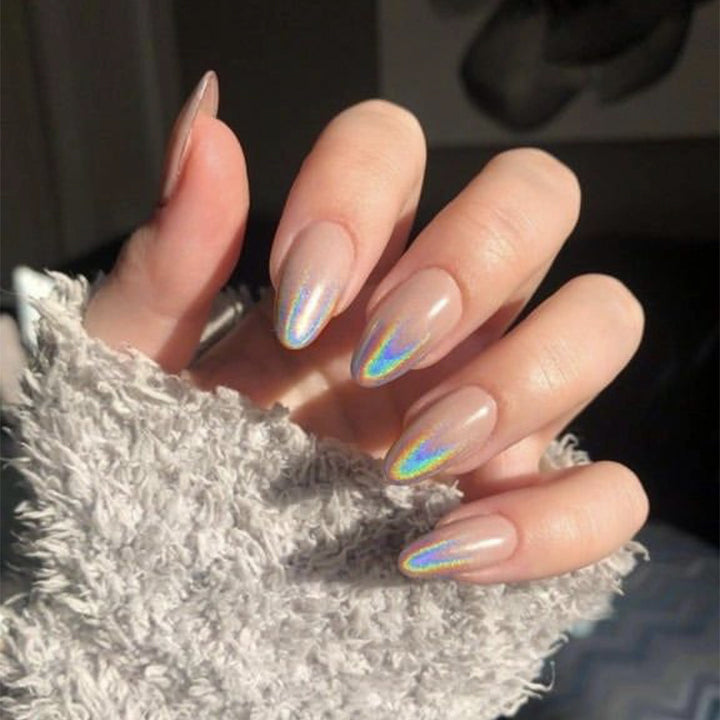 Glamouröse Lange Stiletto Press-On Nägel mit holografischem Finish Karnz