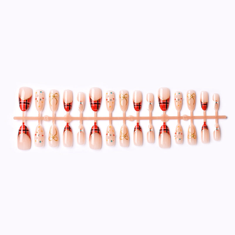 Festliches Press-On-Nagelkunst-Set mit kariertem Design und Edelstein-Akzenten Karnz