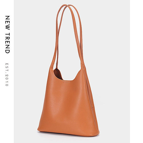 Skulptierte Dreiecks-Boden Schultertasche mit verlängerten doppelten Trägern