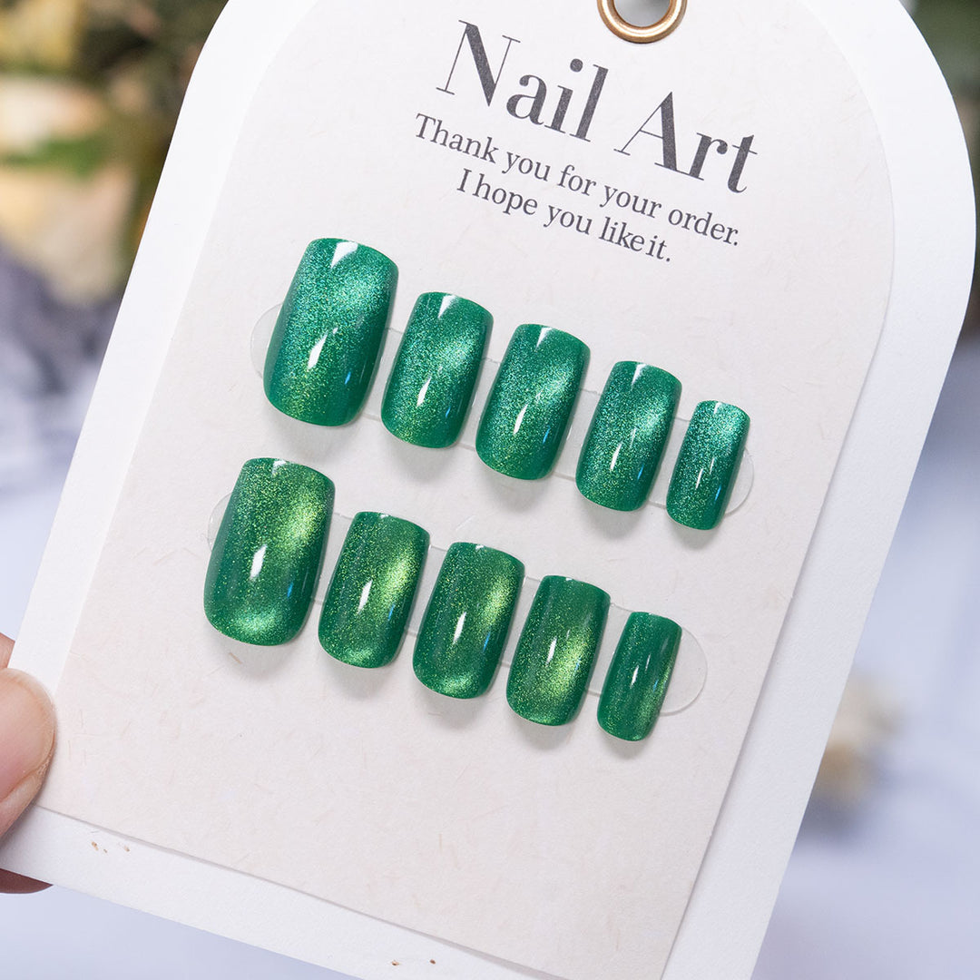 Glänzende Ombre-Nagelkunst