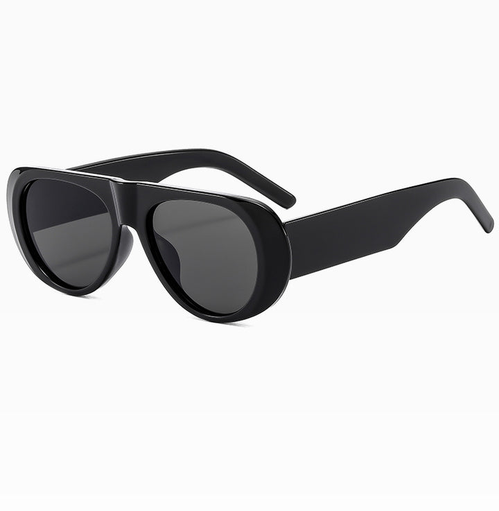 Zeitgenössische Überdimensionierte Schildbrille Karnz