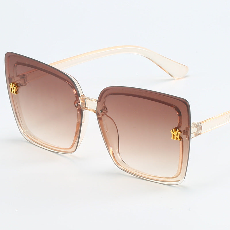Damen stilvolle quadratische Sonnenbrille mit eleganten Details Karnz