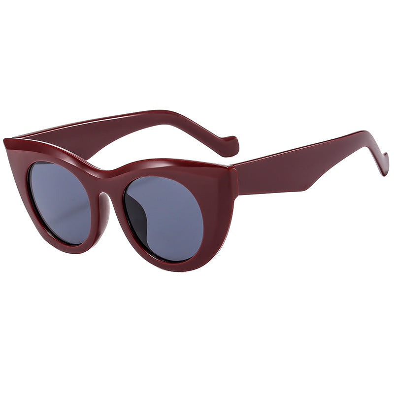 Damen Cat-Eye Sonnenbrille mit transparentem Rahmen und polarisierten Gläsern Karnz