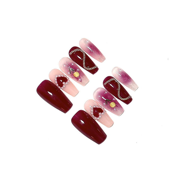 Dekoratives Press-On-Nagelkunst-Set mit glamourösem Design