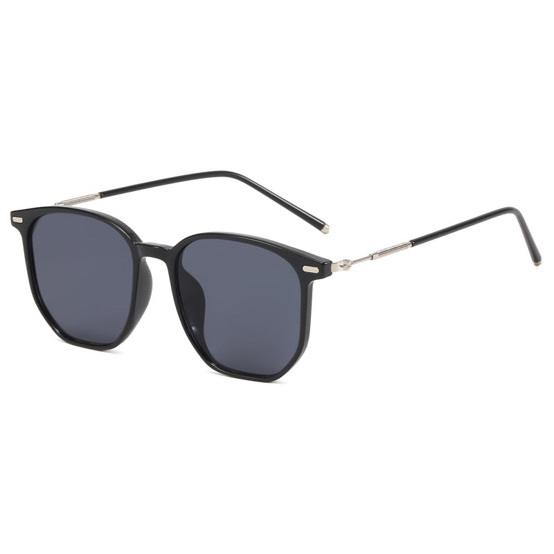 Damen Modische Brille im zeitlosen quadratischen Design Karnz