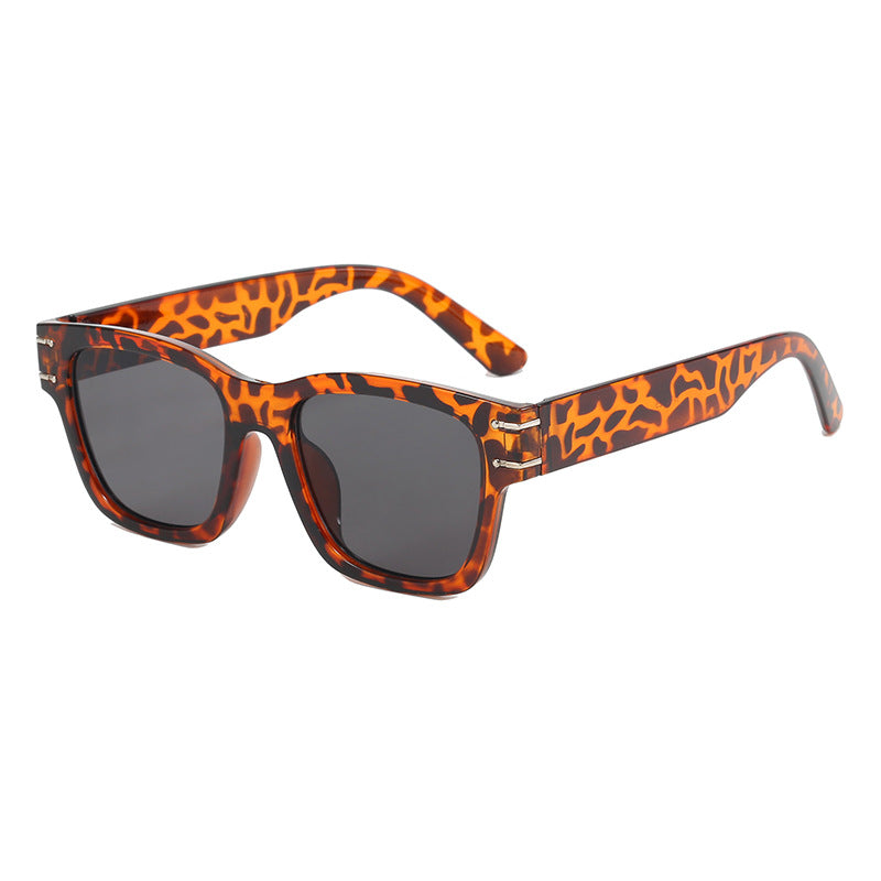 Damen modische oversized Sonnenbrille mit beständigem Kunststoffrahmen Karnz