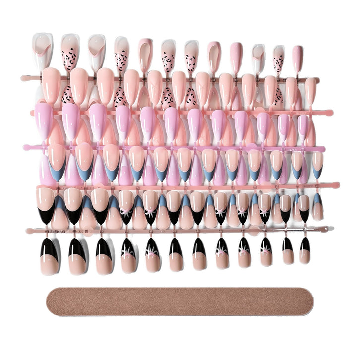 Abnehmbares Press-On-Nagel-Set mit dekorativen Designs Karnz