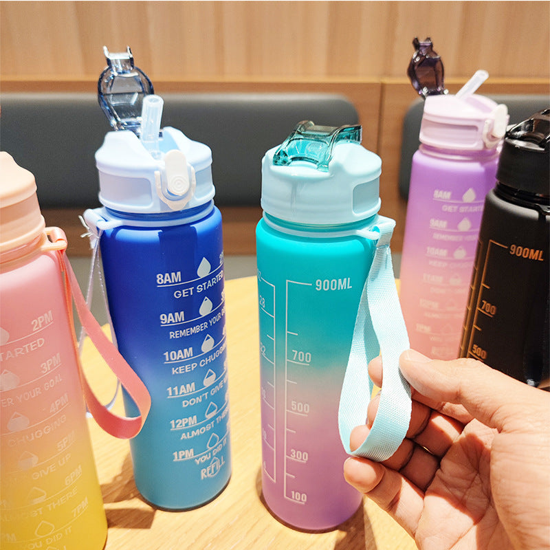 Damen Motivierende Wasserflasche mit integrierten Zeitmarkierungen Karnz