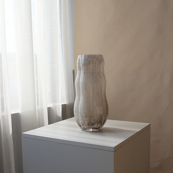 Mouthblown Textured Decorative Glass Vase with Organic Curved Silhouette Karnz