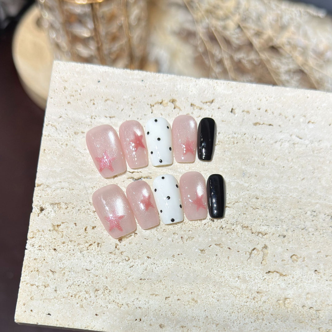 Künstlerisches Press-On Nagelset 1790734418
