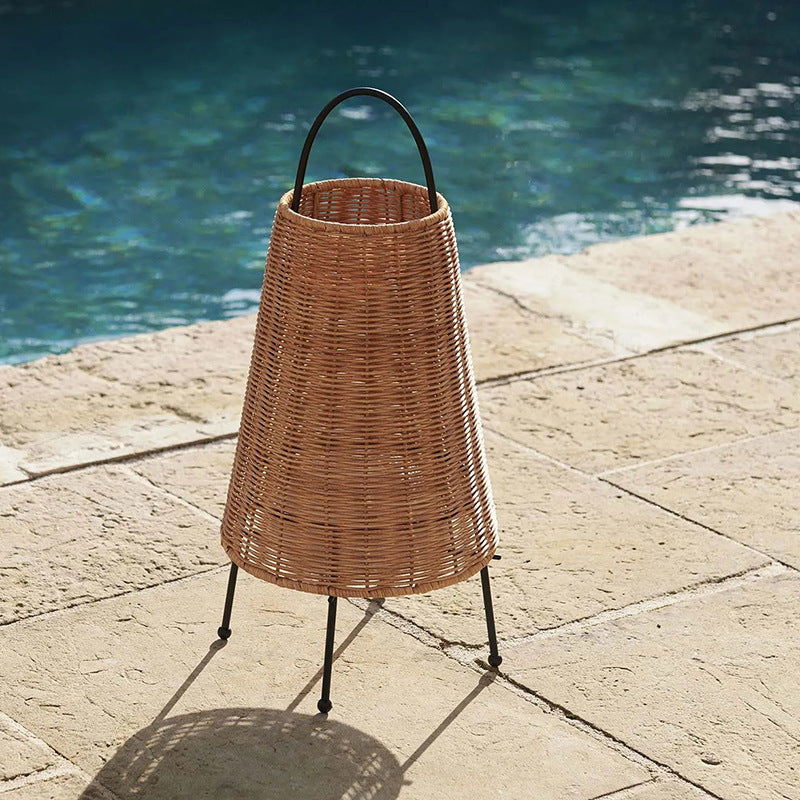Tragbare Rattan-Laterne Karnz